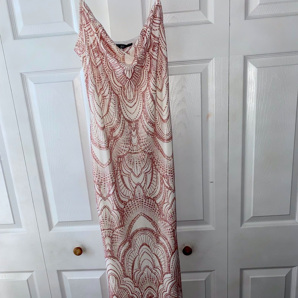 White and glittery pink long dress, cowl neck line size 7/8, by JUMP 🎀💞💖